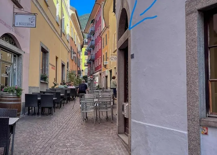 The Blue Nest - Vecchia * Locarno